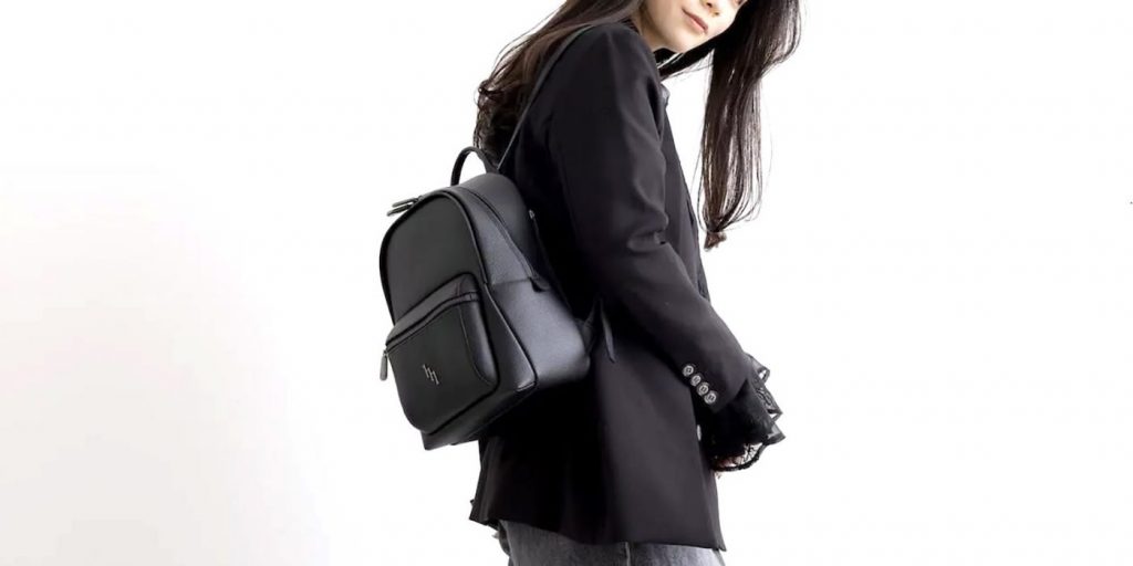 holiesミニリュックも出店します